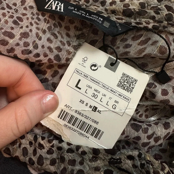 Zara Blouse Size Large Sheer Leopard Print Cropped V-Neck Ruched Side Zip #1356 - Picture 10 of 10